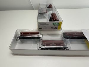 Minitrix 15804 Seitenentladewagen 3-tlg, Ktmmvs 69, EP3