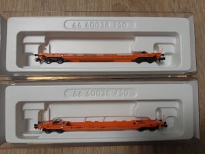 2 leere T5 Tachenwagen (Wascosa)