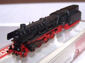 BR01 1077, DSS, DCC-Decoder, OVP, guter Zustand