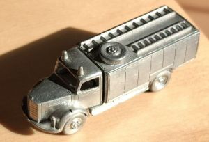 MB L312 als Feuerwehr SW 2000T, Bausatz