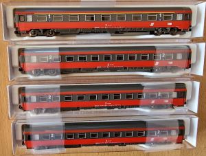 4x &Ouml;BB Eurofima-Wagen "EC16 Max Reinhard"