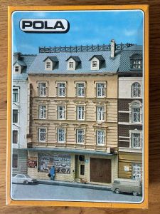 Pola N 335 Bausatz st&auml;dtisches Haus Neu / OVP
