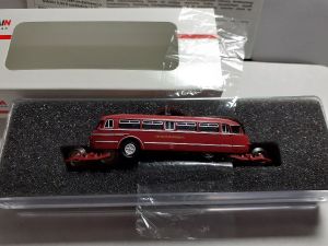 DB Schiene-Straßen-Bus BS300 motorisiert Analog mit DSS