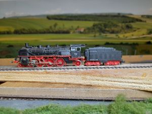 Arnold, BR 18 536, 54 Euro inkl.Vers.DHL