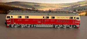 Diesellok DF4D-0558 China Railway