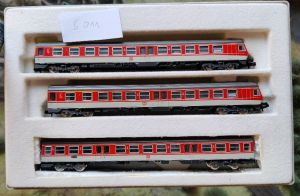 Dieseltriebwagen-Set 2-teilig, BR 614 + Mittelwagen 2. Klasse, OVP   (5.011)