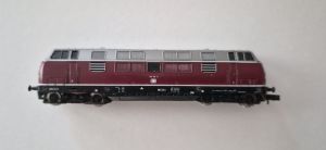 Arnold Diesellok 221 151-0 analog aus Sammlung