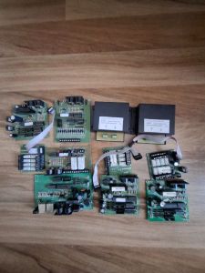 Belegmelder und servodecoder 