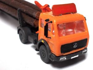 MB 1632 NG '80 - '88, Langholzzug mit Ladekran