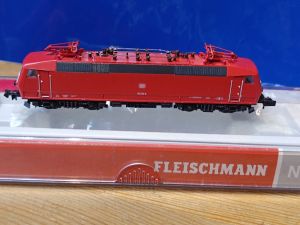 Fleischmann BR 120 orientrot digital