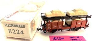 Autotransporter mit Opel Kadett unter Plane (#6-10)