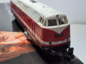 Diesellok DR BR118 Analog