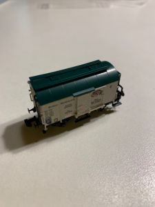 Weintransportwagen Kr&ouml;ver Nacktarsch