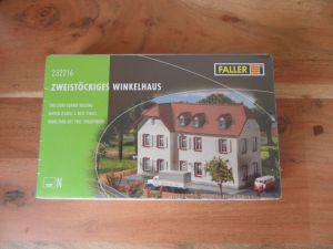 Zweist&ouml;ckiges Wohnhaus