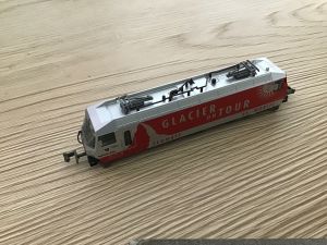 E-Lok RhB Ge 4/4 III 651 GLACIER ON TOUR