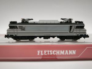 Spur N Fleischmann 732102 E-Lok 'Rail Force One' DCC Top&OVP