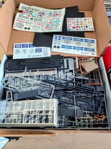 Plastikteile für Bastler