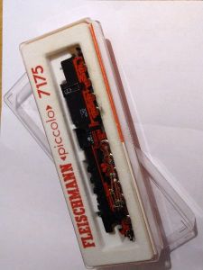 Fleischmann BR50 der DB 7175 als 052-502-7 mit Kabinentender in OVP