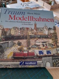 Buch; Traum-Modellbahnen u. Kleine Geschichten