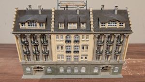 Grandhotel mit LED-Beleuchtung 