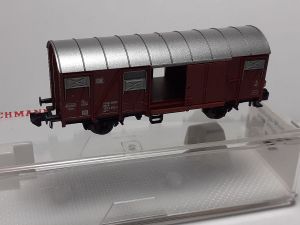 Gedeckter G&uuml;terwagen Gs204 mit Schlu&szlig;leuchten