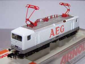 BR143 001-6 White Lady, guter Zustand, OVP