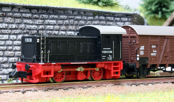 Hobbytrain V20 / BR 270