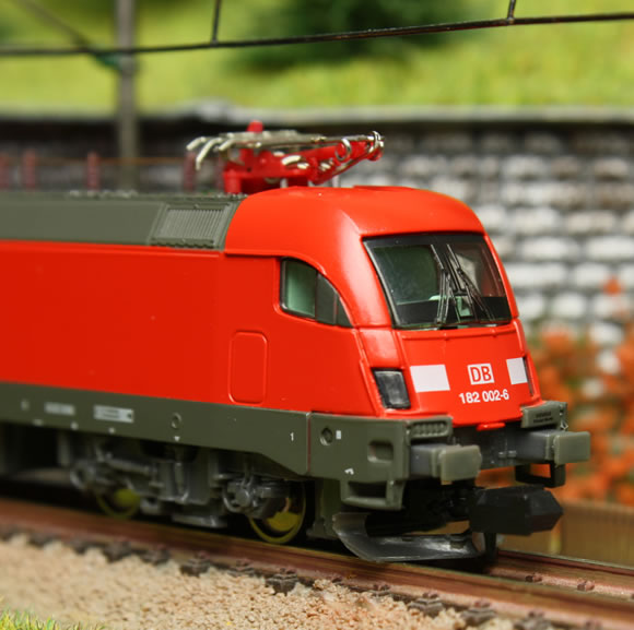 Hobbytrain Taurus ES64U2 