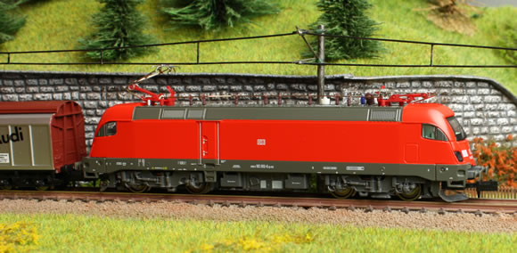 Hobbytrain Taurus ES64U2 